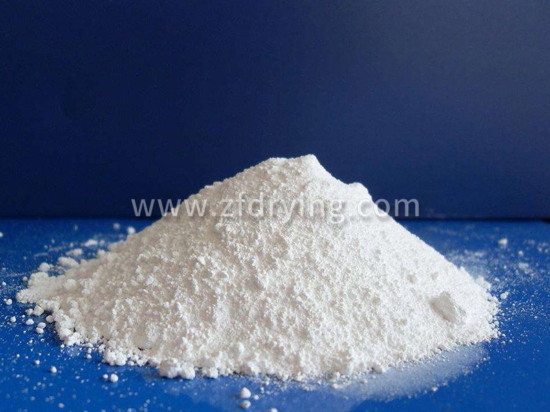 Dry titanium dioxide powder